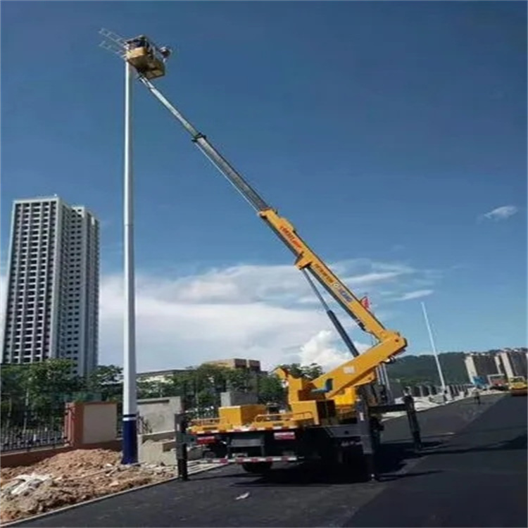 承德鹰手营子矿维修路灯的曲臂升降车出租