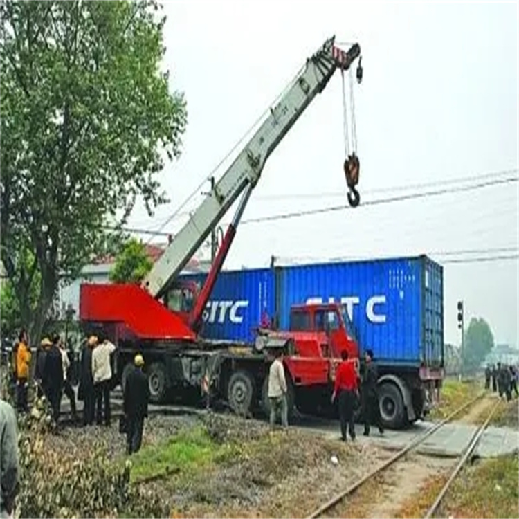 承德鹰手营子矿如何快速找到附近的吊车救援公司