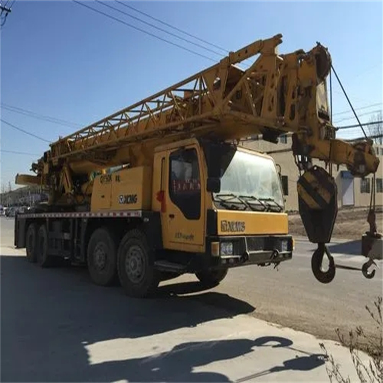 承德鹰手营子矿哪里有专业吊车出租